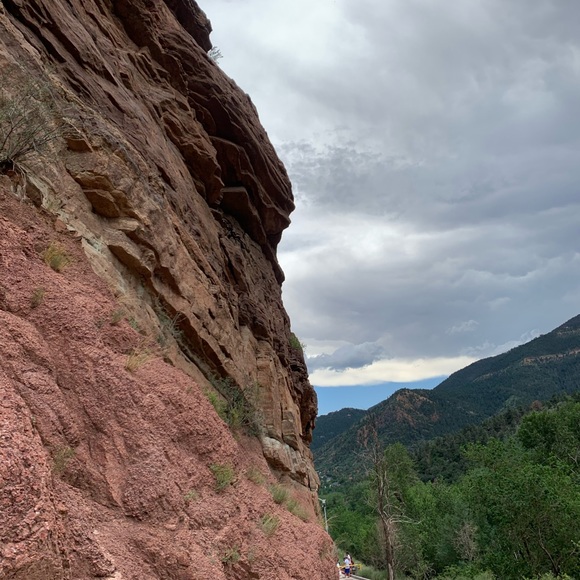 Meet your Posher, Amber - Picture 1 of 1